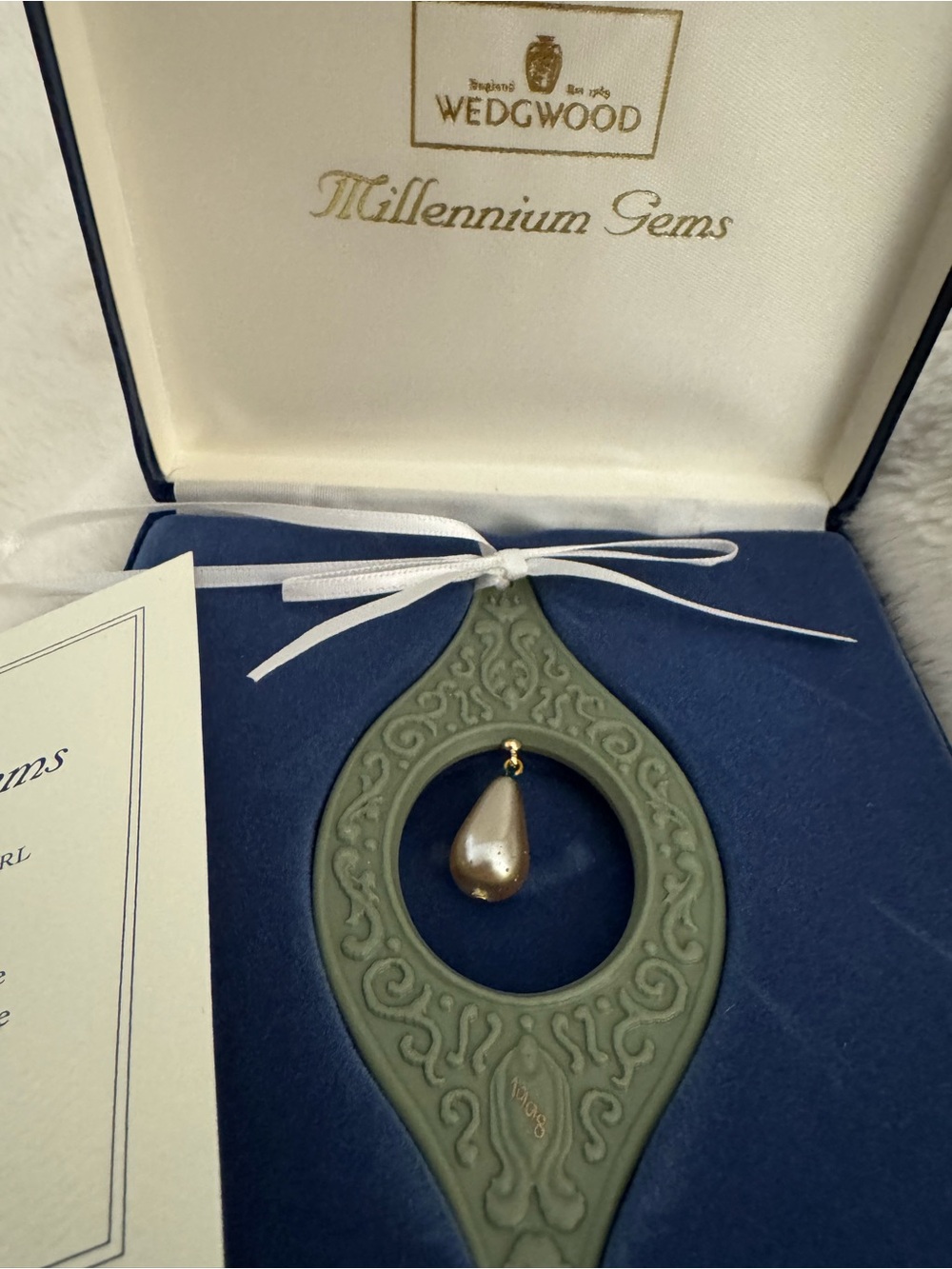 Wedgwood Sage Green Jasperware Ornament with Pearl Accent - Picture 2 of 3